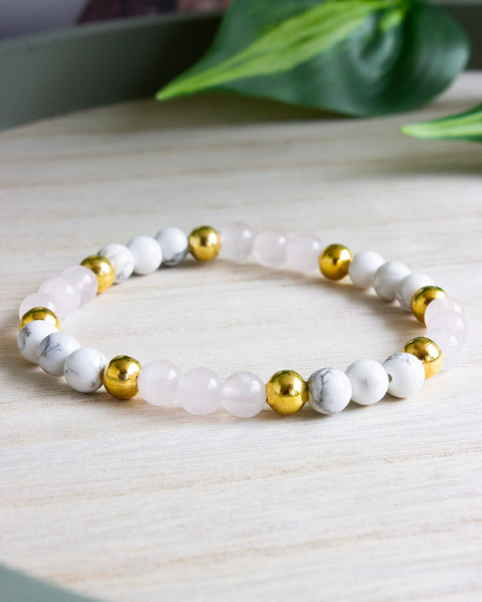 Armband | Rosenquarz & Magnesit | Gold | Edelstahl | AE113