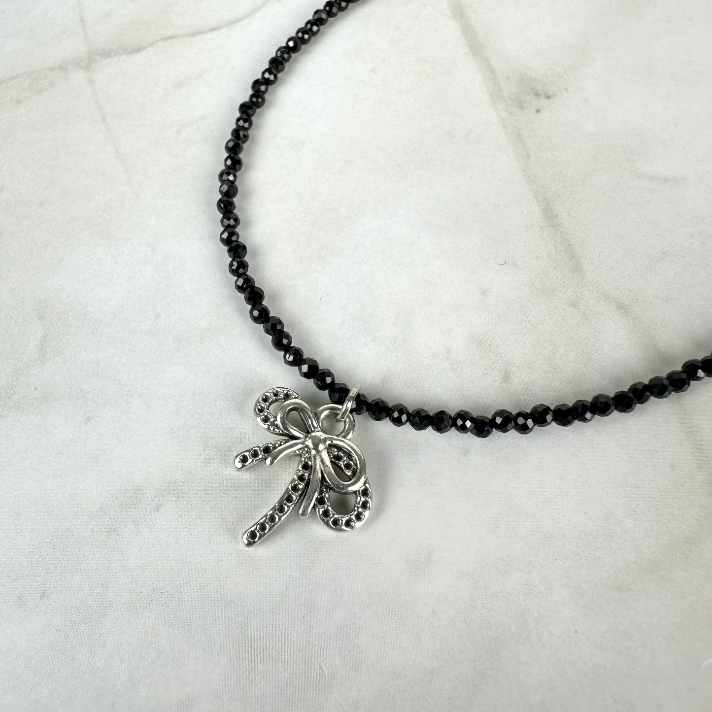 Kette "Black Bow"