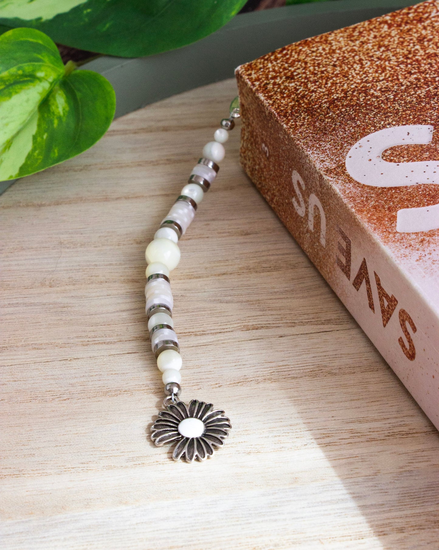 Lesezeichen mit Perlen | Perlmutt | LP004