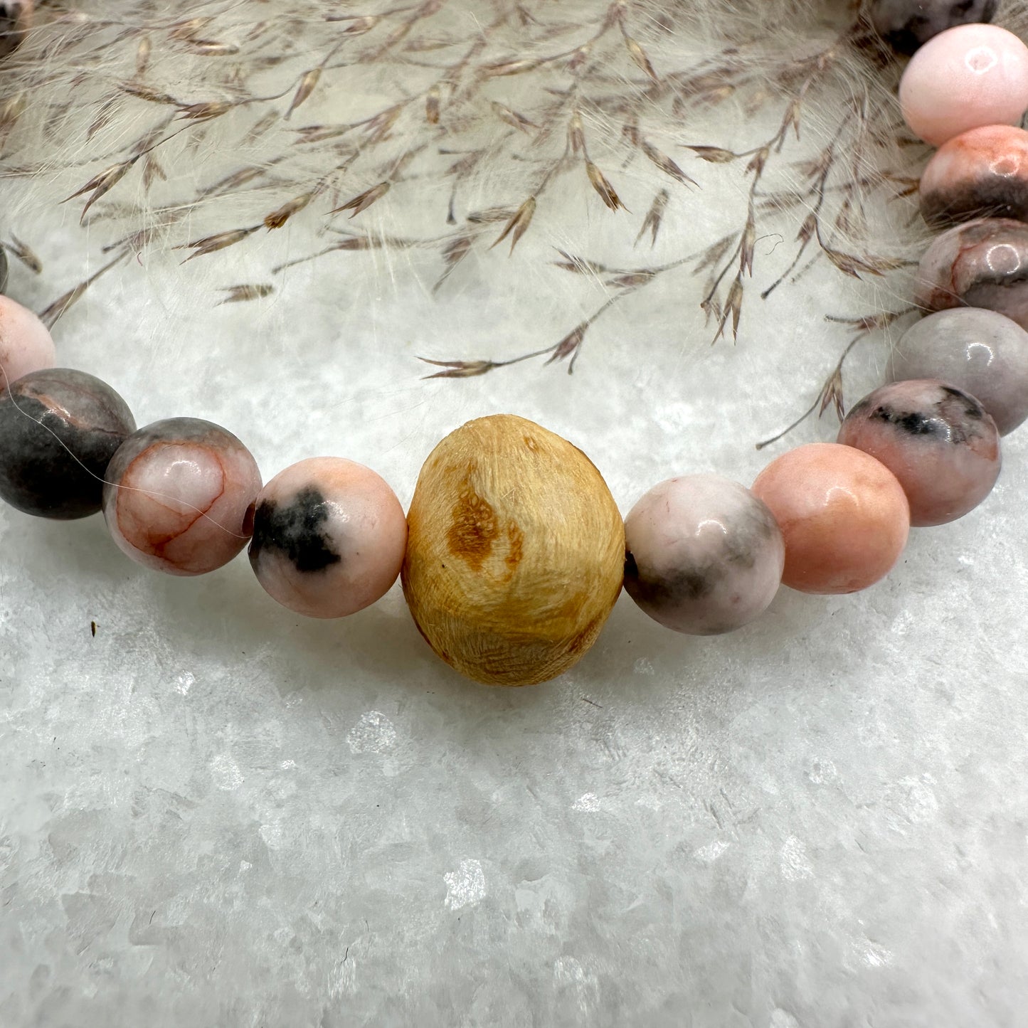 Baumperlen-Armband mit Pink Jasper